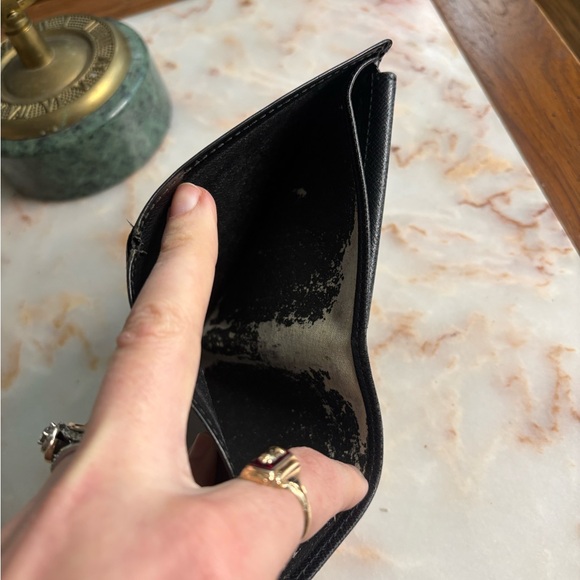 Louis Vuitton Black Leather Epi Macro Bifold Wallet - Picture 9 of 11